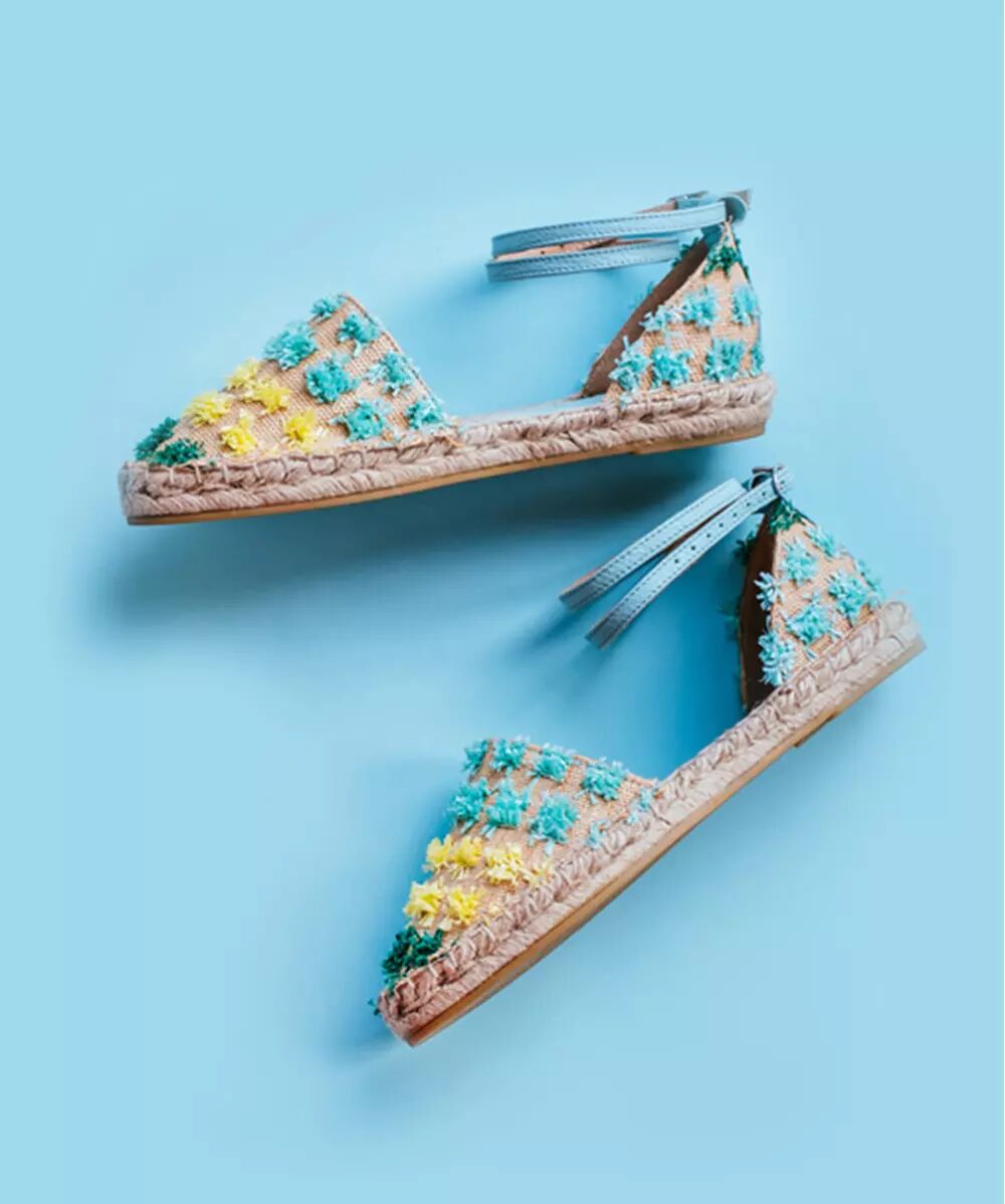 12-espadrilles-bleues.jpg