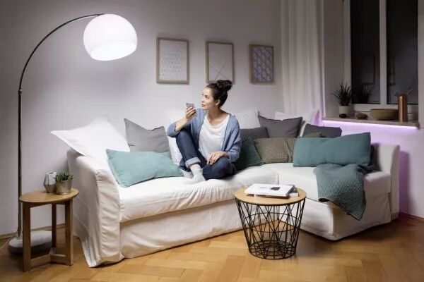 smart+ bt cla60 e27 rgbw 230v   ledvance (4058075208469)